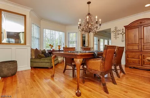 1 Sutherland Rd, Montclair, NJ 07042 photo 6