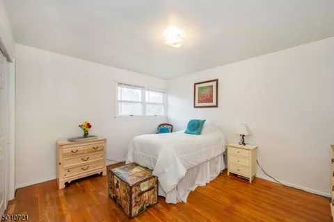 232 Valley Rd, Wayne, NJ 07470 photo 11