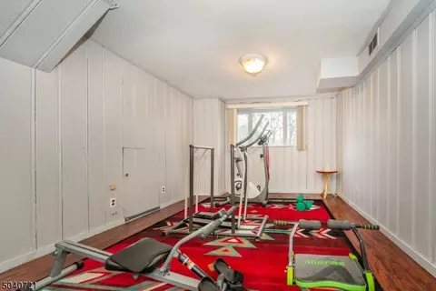 232 Valley Rd, Wayne, NJ 07470 photo 14
