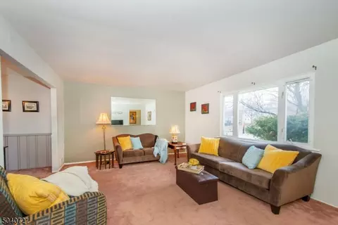 232 Valley Rd, Wayne, NJ 07470 photo 5