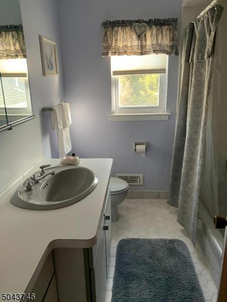 66 Sylvan Ter, Wayne, NJ 07470 photo 10