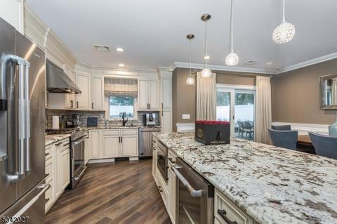 38 Clifford Dr, Wayne, NJ 07470 photo 8