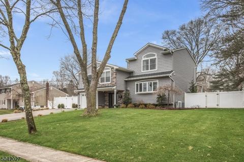 38 Clifford Dr, Wayne, NJ 07470 photo 2