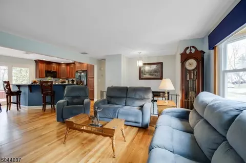 263 Crescent Rd, Wanaque, NJ 07465 photo 5