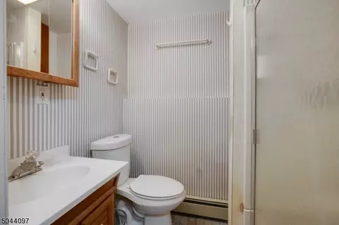 263 Crescent Rd, Wanaque, NJ 07465 photo 22