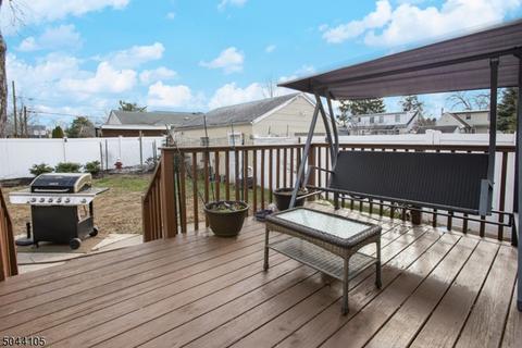 322 1st St, Middlesex, NJ 08846 photo 5