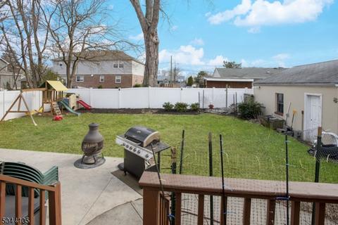 322 1st St, Middlesex, NJ 08846 photo 4