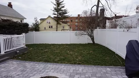 43 Berkeley Pl, Bloomfield, NJ 07003 photo 9