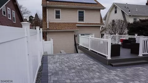 43 Berkeley Pl, Bloomfield, NJ 07003 photo 11