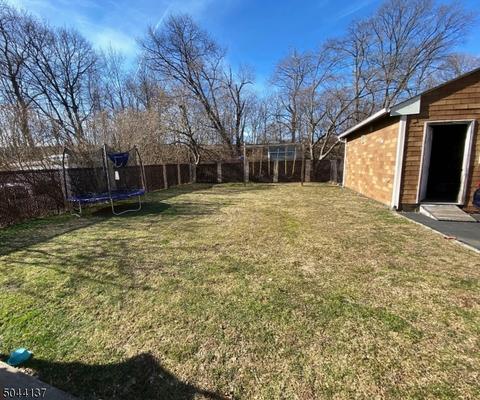 105 Walnut St, Nutley, NJ 07110 photo 3