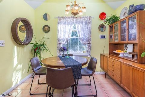 483 Forest Ave, Paramus, NJ 07652 photo 13
