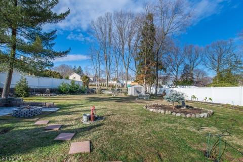 483 Forest Ave, Paramus, NJ 07652 photo 21