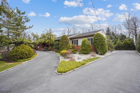 58 Tree Top Dr, Springfield, NJ 07081 photo 24