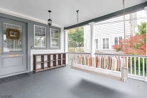 14 Fairview Ave, Summit, NJ 07901 photo 2