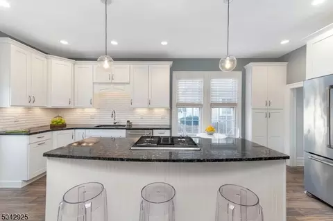 14 Fairview Ave, Summit, NJ 07901 photo 8