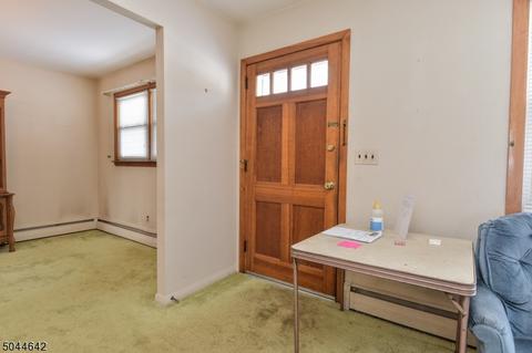 105 Longport Rd, Wayne, NJ 07470 photo 3
