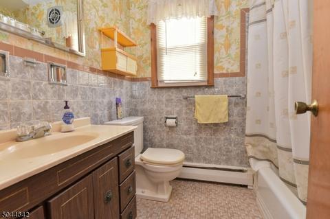 105 Longport Rd, Wayne, NJ 07470 photo 13