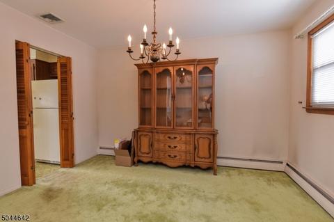 105 Longport Rd, Wayne, NJ 07470 photo 6
