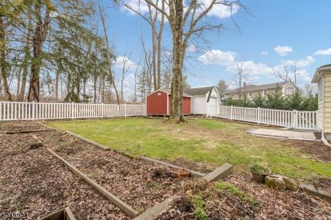 28 Edgemont Cres, Wayne, NJ 07470 photo 24