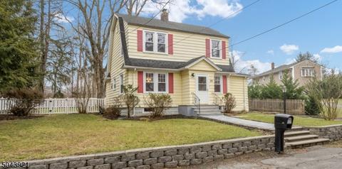 28 Edgemont Cres, Wayne, NJ 07470 photo 3