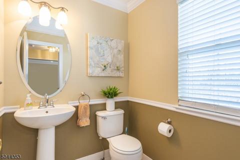 7 Micheline Ct, Wayne, NJ 07470 photo 12