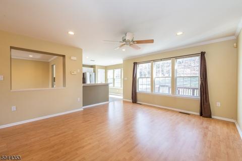 7 Micheline Ct, Wayne, NJ 07470 photo 10