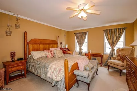 14 Crabapple Cv, Hampton, NJ 08827 photo 17