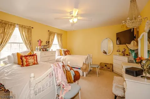 14 Crabapple Cv, Hampton, NJ 08827 photo 21