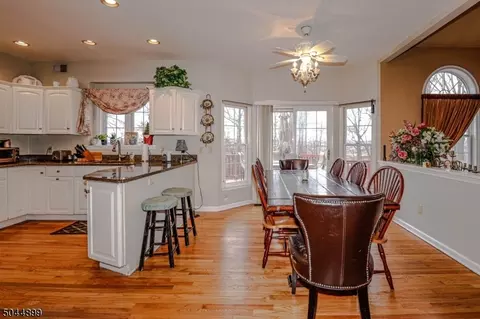14 Crabapple Cv, Hampton, NJ 08827 photo 6