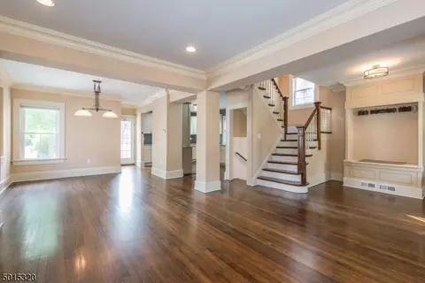 30 Brookfield Rd, Montclair, NJ 07043 photo 5