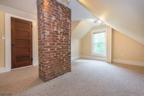 30 Brookfield Rd, Montclair, NJ 07043 photo 17