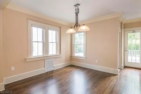 30 Brookfield Rd, Montclair, NJ 07043 photo 6