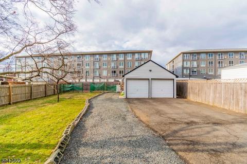 1363 E 7th St, Plainfield, NJ 07062 photo 3