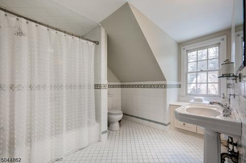 65 Coniston Rd, Millburn Twp., NJ 07078 photo 20