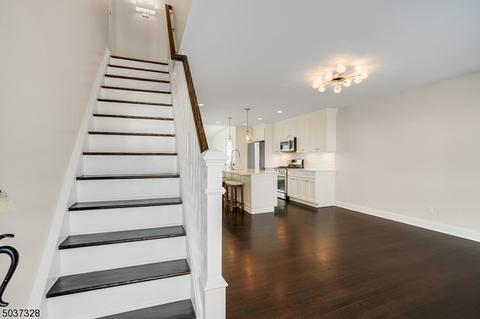 19 Clark St, Summit, NJ 07901 photo 2