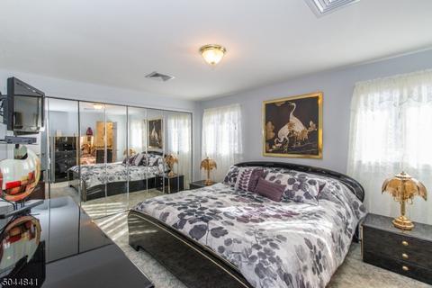 45 Mandon Dr, Wayne, NJ 07470 photo 13