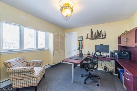 45 Mandon Dr, Wayne, NJ 07470 photo 17