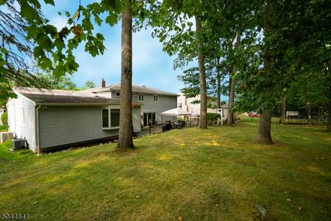45 Mandon Dr, Wayne, NJ 07470 photo 24