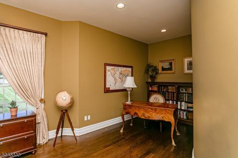 60 E Oak St, Basking Ridge, NJ 07920 photo 6
