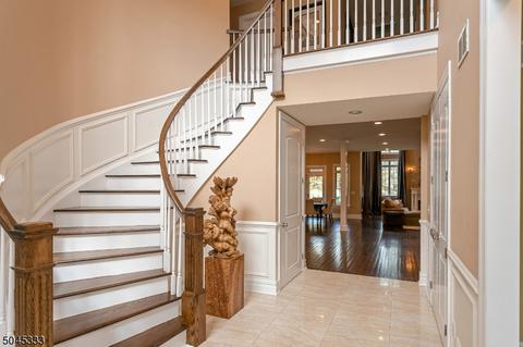 60 E Oak St, Basking Ridge, NJ 07920 photo 4