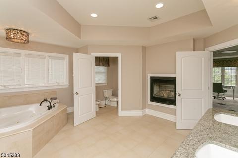 60 E Oak St, Basking Ridge, NJ 07920 photo 16