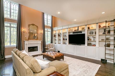 60 E Oak St, Basking Ridge, NJ 07920 photo 11