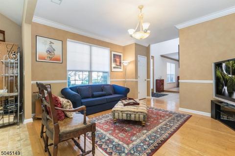 56 Atherton Ct, Wayne, NJ 07470 photo 12