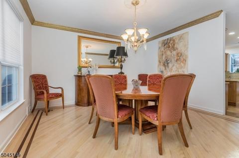 56 Atherton Ct, Wayne, NJ 07470 photo 7