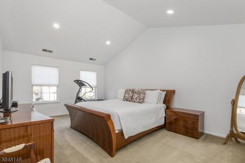 56 Atherton Ct, Wayne, NJ 07470 photo 13