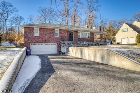 133 Macdonald Dr, Wayne, NJ 07470 photo 25