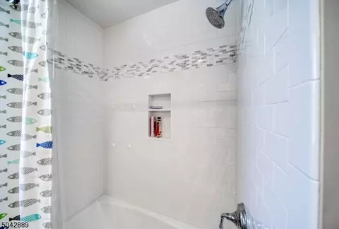 133 Macdonald Dr, Wayne, NJ 07470 photo 11