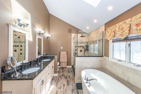 7 Bitola Dr, Wayne, NJ 07470 photo 12