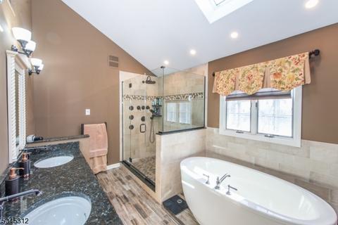 7 Bitola Dr, Wayne, NJ 07470 photo 13