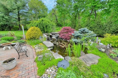7 Pharis Pl, Upper Saddle River, NJ 07458 photo 18